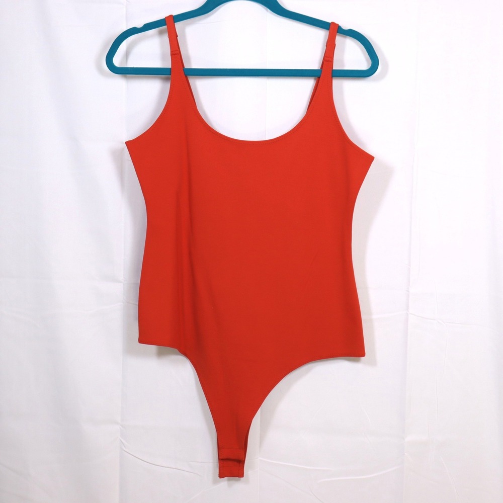 Shinestar Bodysuit‎ L Red/Orange Womens Scoop Neck Thong Snap Base